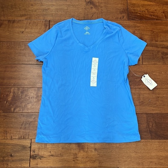 St. John's Bay Womens V Neck
Short Sleeve Tee Shirt Size L - Picture 3 of 8